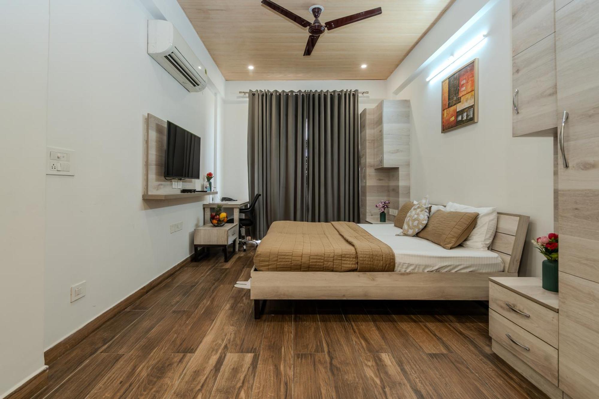 Stay Studio Hotel & Residences Gurgaon Esterno foto