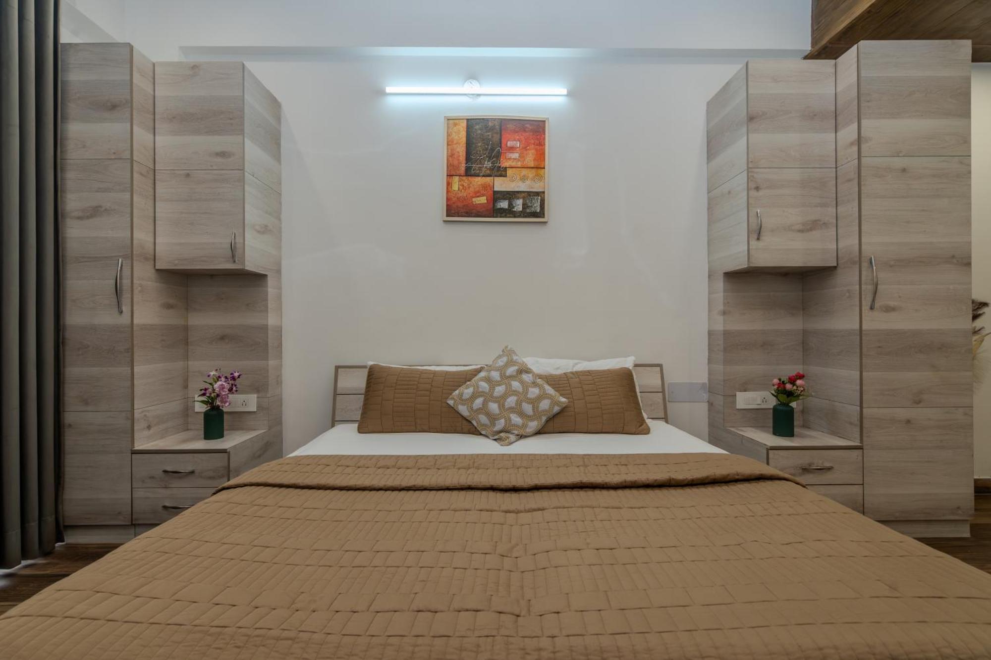 Stay Studio Hotel & Residences Gurgaon Esterno foto