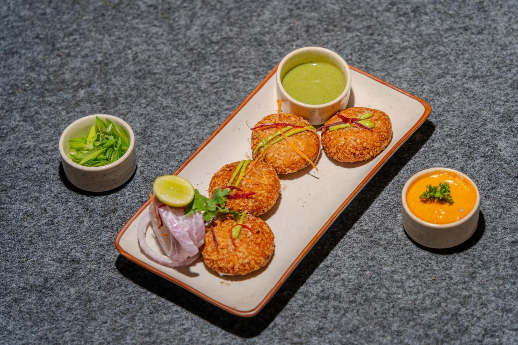 Stay Studio Hotel & Residences Gurgaon Esterno foto